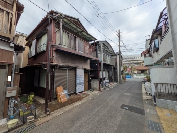 ���쓌��4.0�������i�ʒu�w�蓹�H�j�ɖʂ����z������ǍD�ȗ��n�� ���R���r�j��X�[�p�[�Ȃǂ̐����X�܂��ߗׂɏ[���� ���������߂��A��炵�₷���Z�������͂ł���